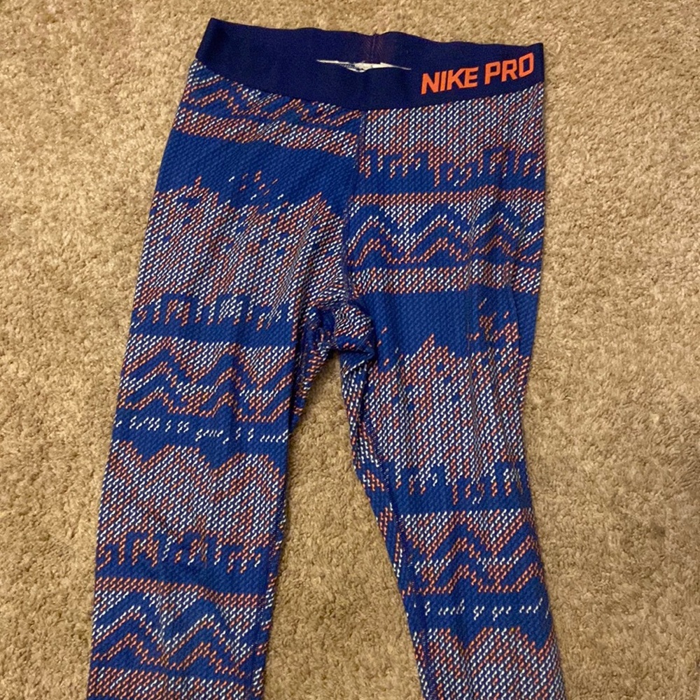 Womens patterned nike pro athletic pants